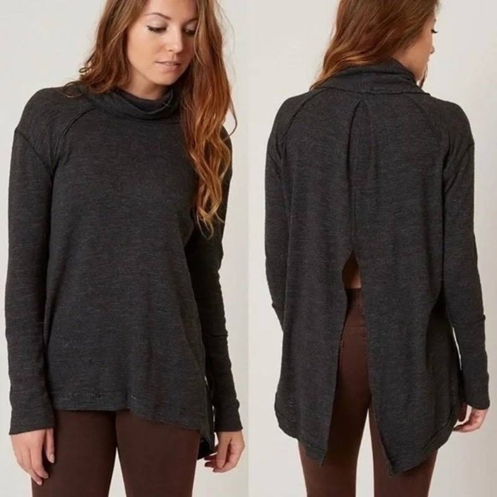 Free People We The Free Split Back Turtleneck Exposed Seam Cotton Gray Top Sz S